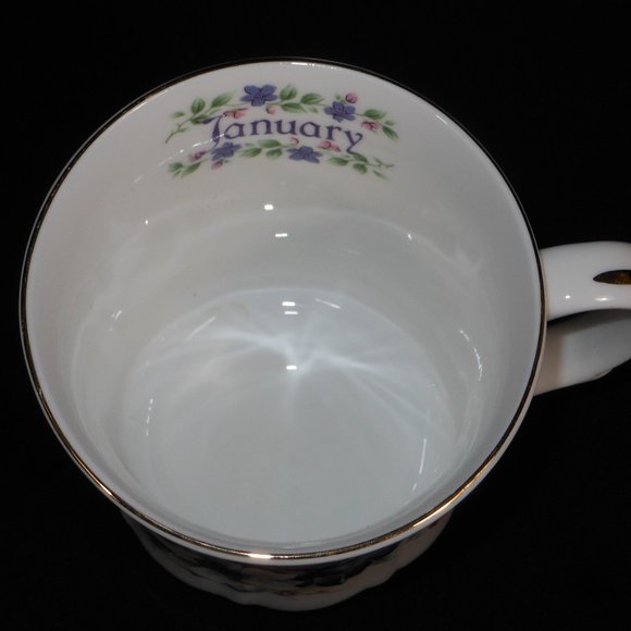 2 beautiful coffee mugs from Duchess monthly flower series - Picture 10 of 11